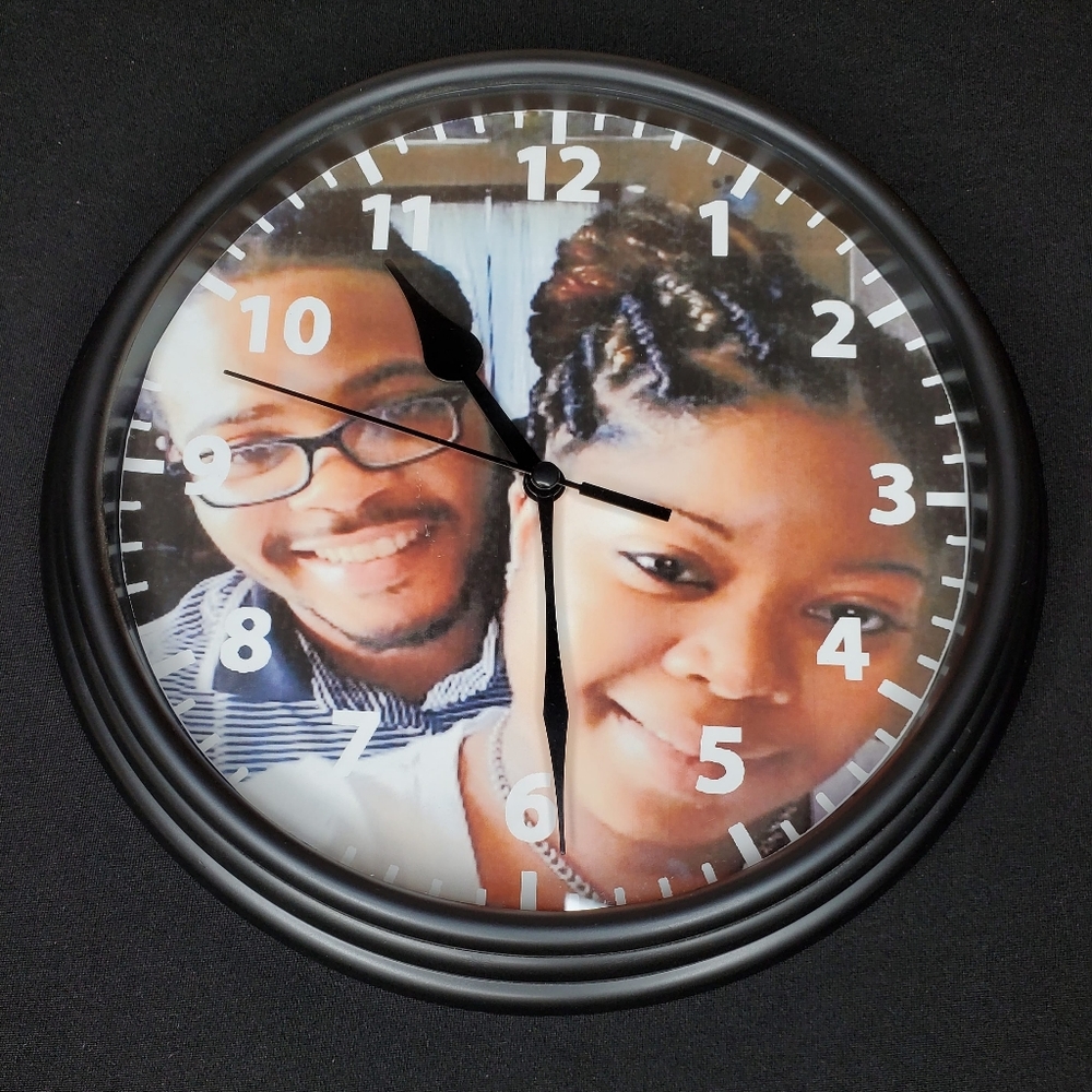 Customizable Photo Wall Clock